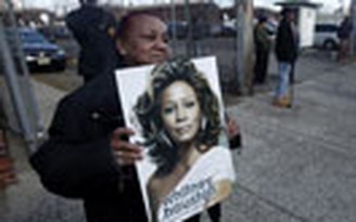 Tang lễ “vui vẻ” của Whitney Houston